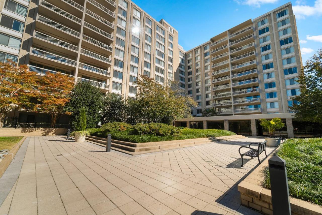 Urbandelight Crystal City Mins To Dc Free Parking Арлингтон Экстерьер фото